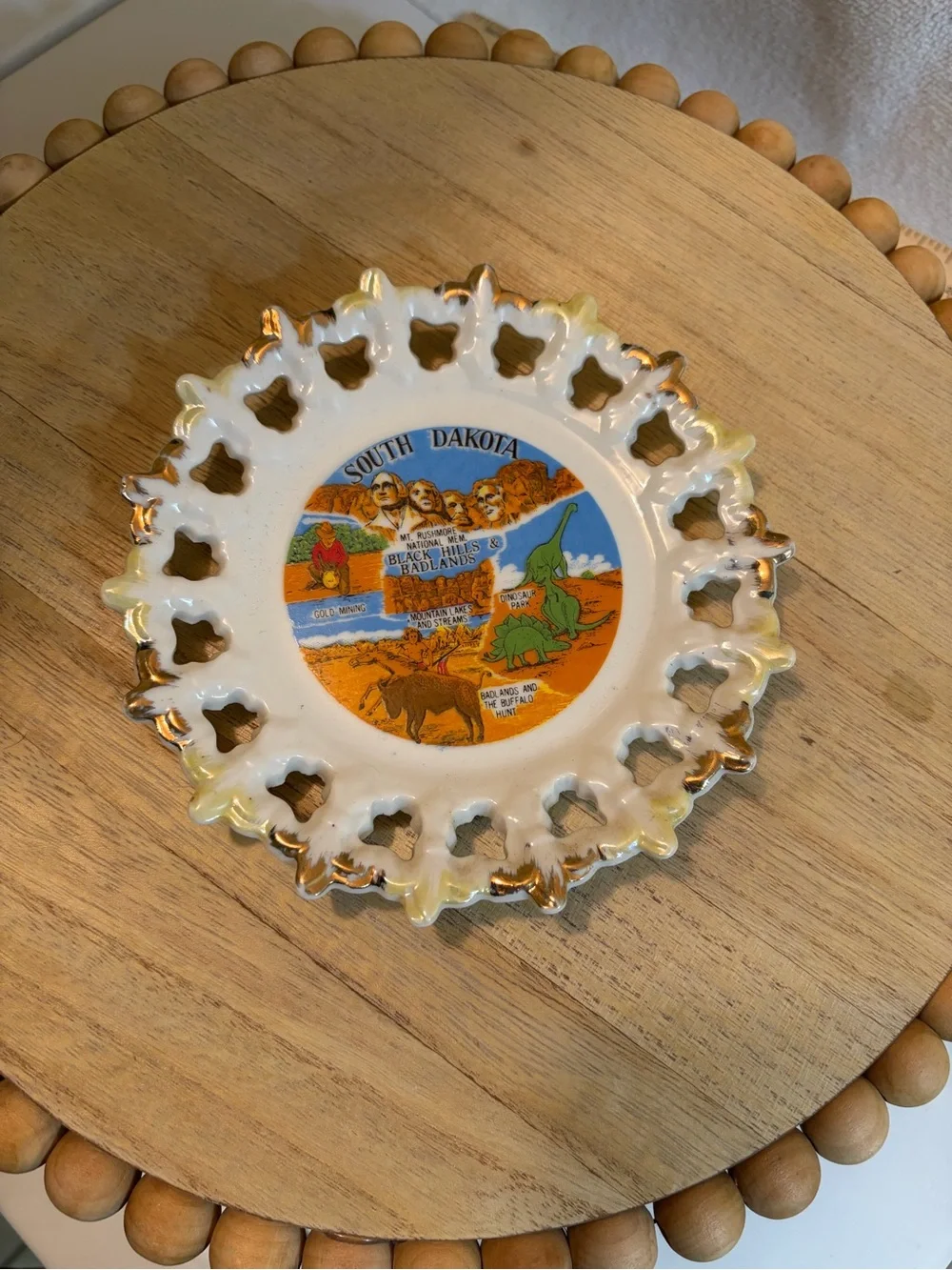 South Dakota Decorative Ceramic Wall Plate in White and Gold